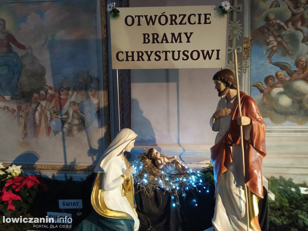 Szopki w łowickich kościołach