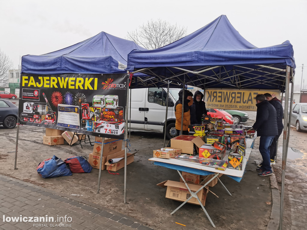 Duże zainteresowanie fajerwerkami w Łowiczu
