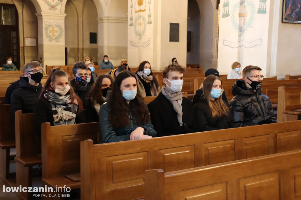 Msza święta na 100 dni przed maturą