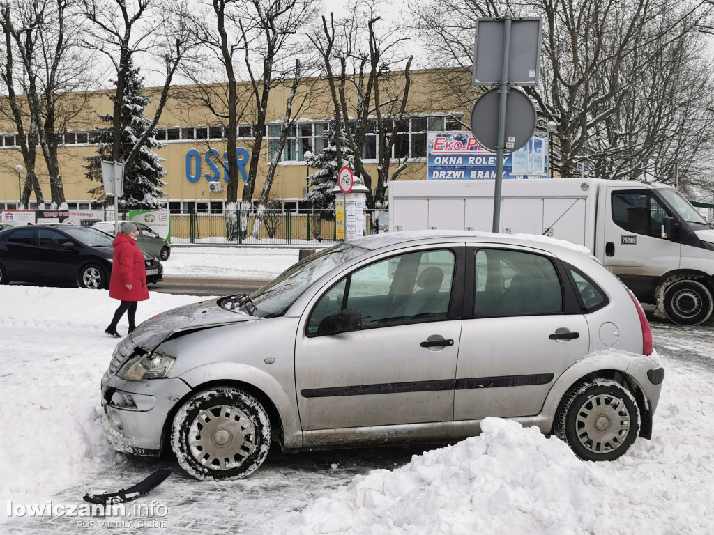 Kolizja na ul. Powstańców