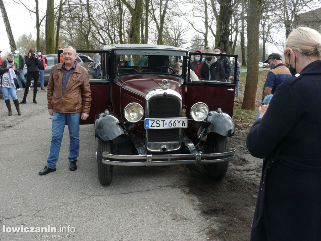 Stowarzyszenie Amicale Citroën Pologne w Głownie.