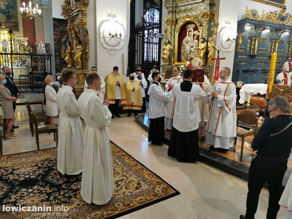 Trzech kleryków z Seminarium w Łowiczu przyjęło święcenia diakonatu