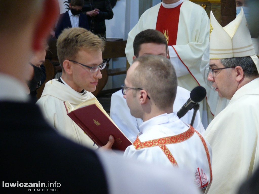 Trzech kleryków z Seminarium w Łowiczu przyjęło święcenia diakonatu