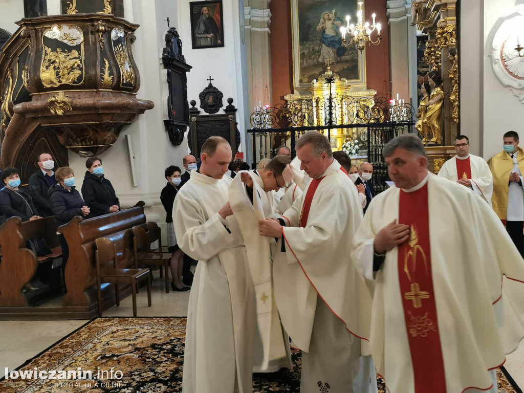 Trzech kleryków z Seminarium w Łowiczu przyjęło święcenia diakonatu