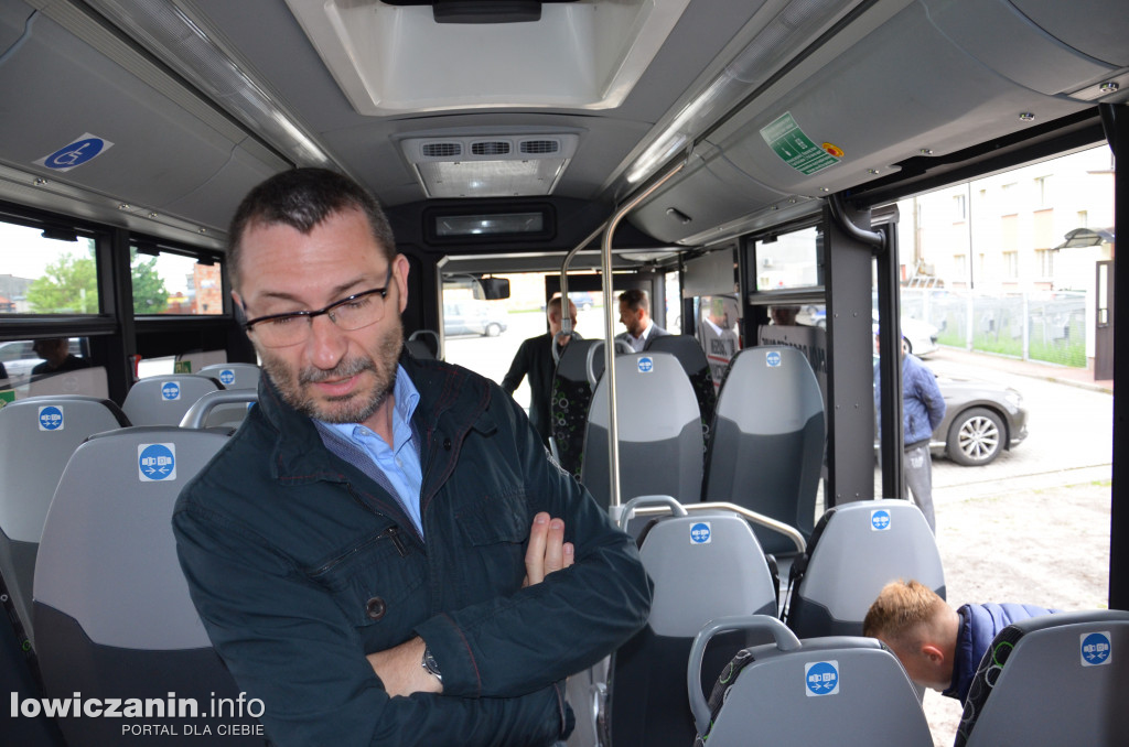 Prezentacja autobusu elektrycznego w gminie Zduny.
