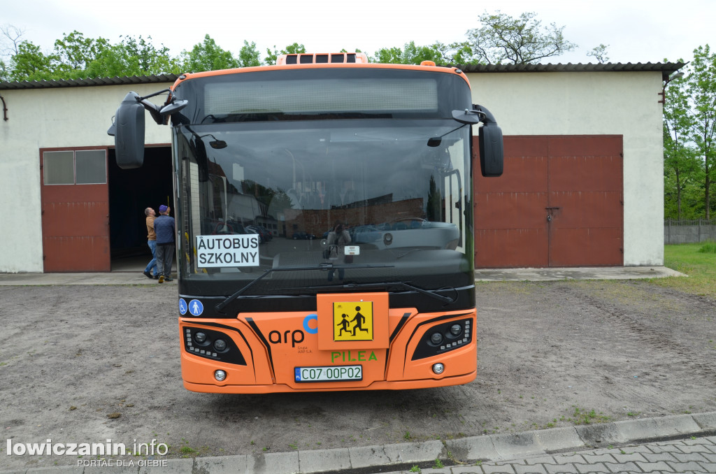 Prezentacja autobusu elektrycznego w gminie Zduny.