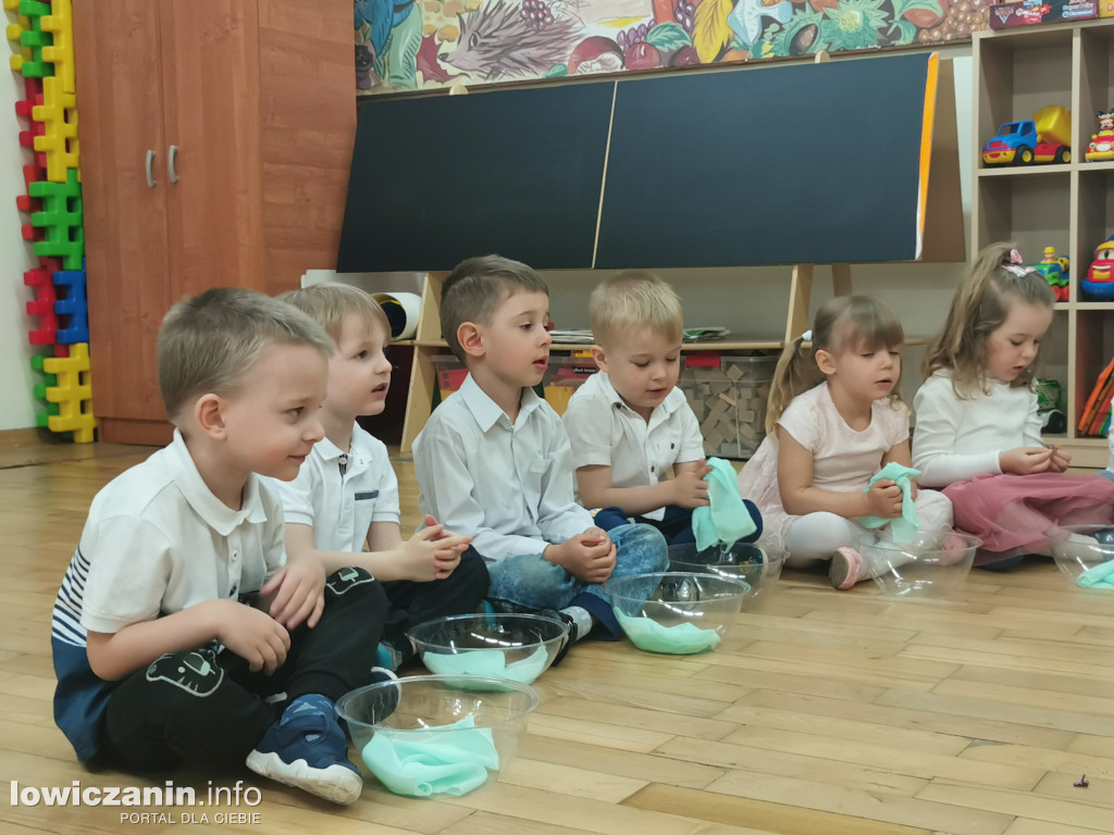 Dzień Mamy i Taty w przedszkolu Jaś i Małgosia