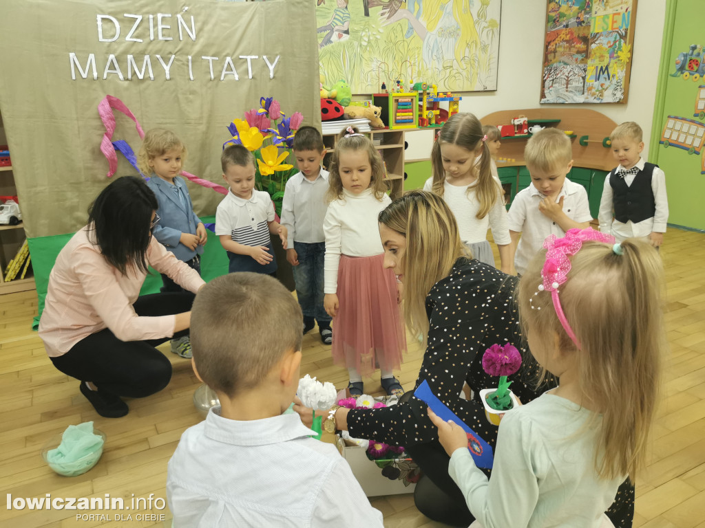 Dzień Mamy i Taty w przedszkolu Jaś i Małgosia