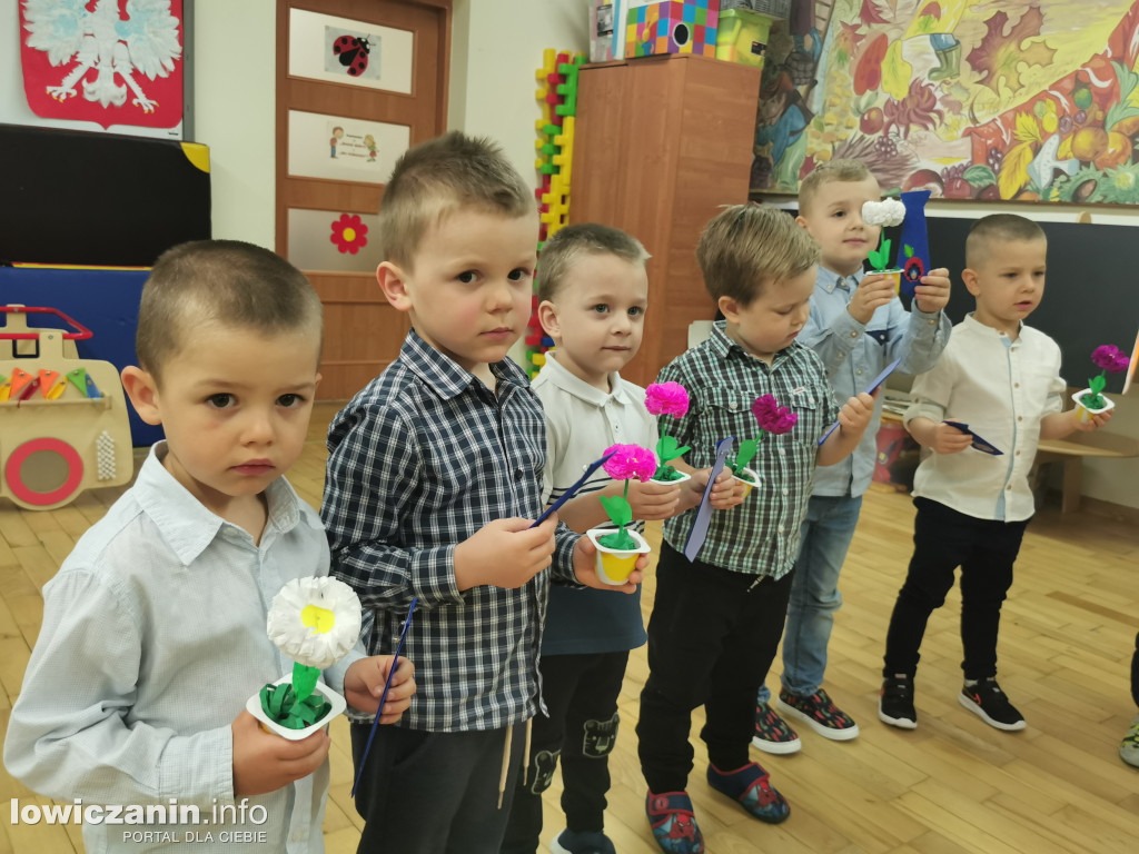 Dzień Mamy i Taty w przedszkolu Jaś i Małgosia