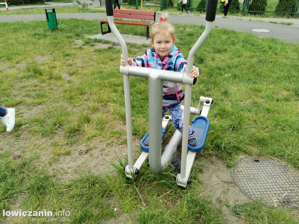 Dzień Dziecka na osiedlu Dąbrowskiego w Łowiczu