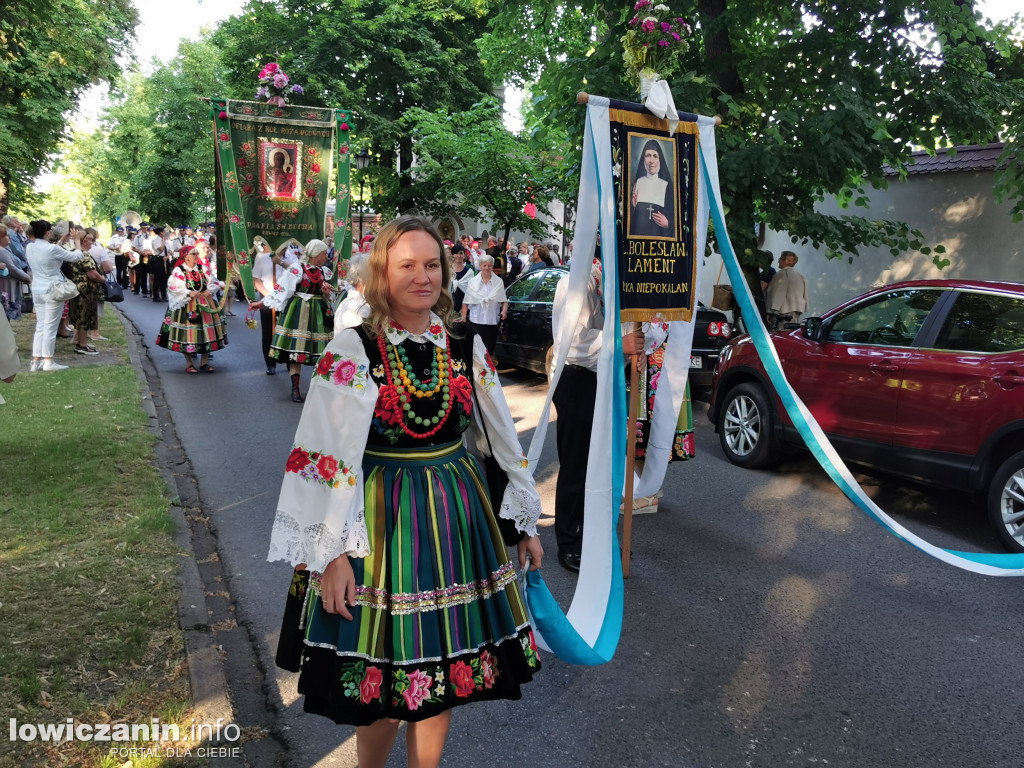 Procesja przeszła Alejami Sienkiewicza