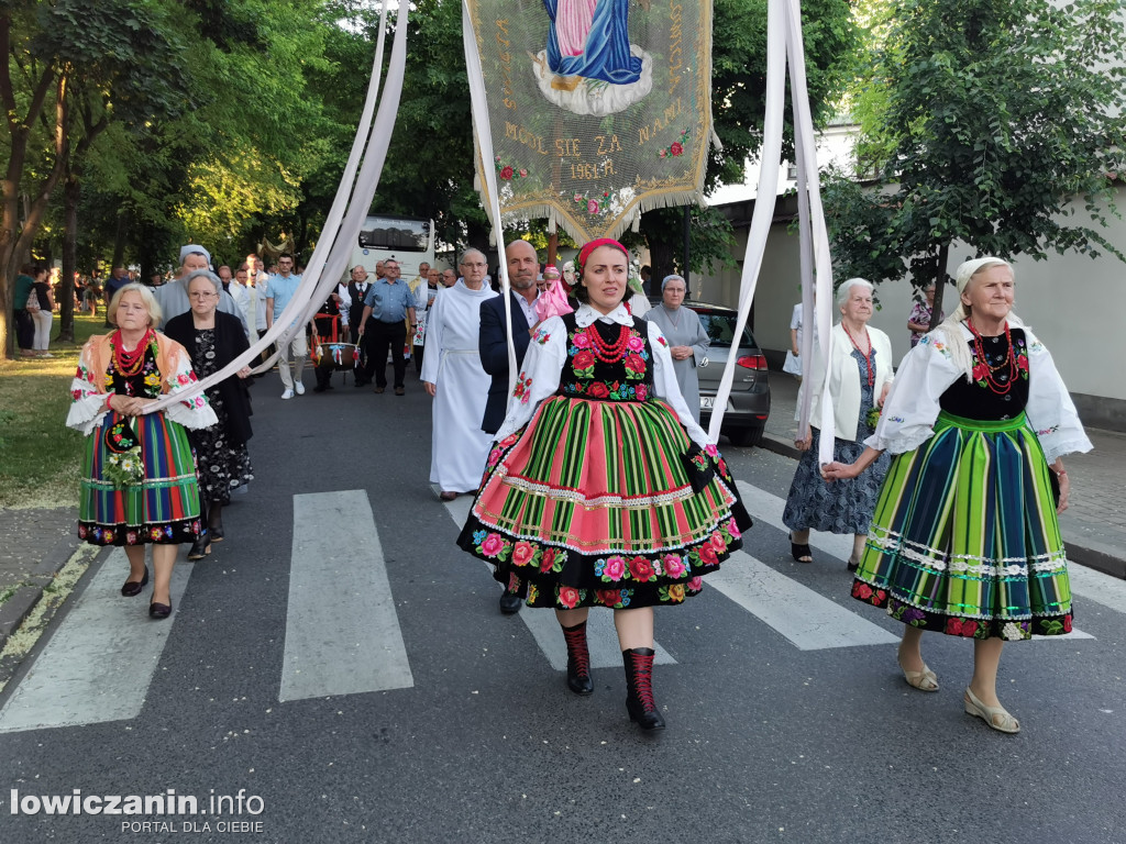 Procesja przeszła Alejami Sienkiewicza