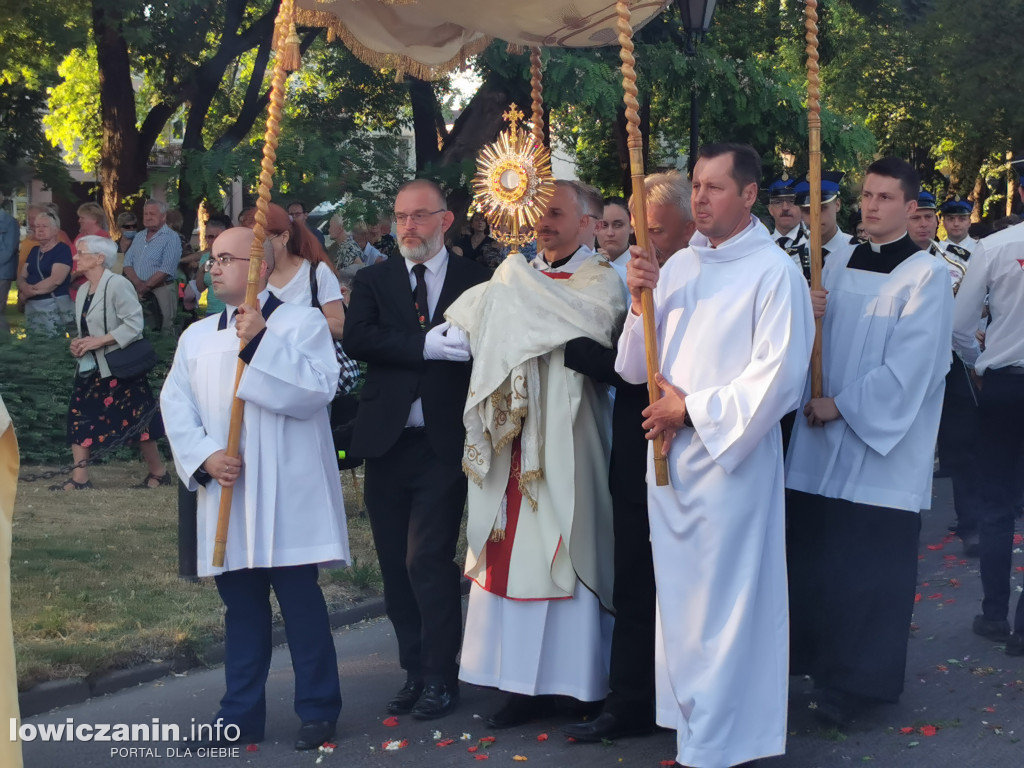 Procesja przeszła Alejami Sienkiewicza