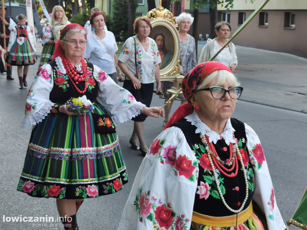 Procesja przeszła Alejami Sienkiewicza