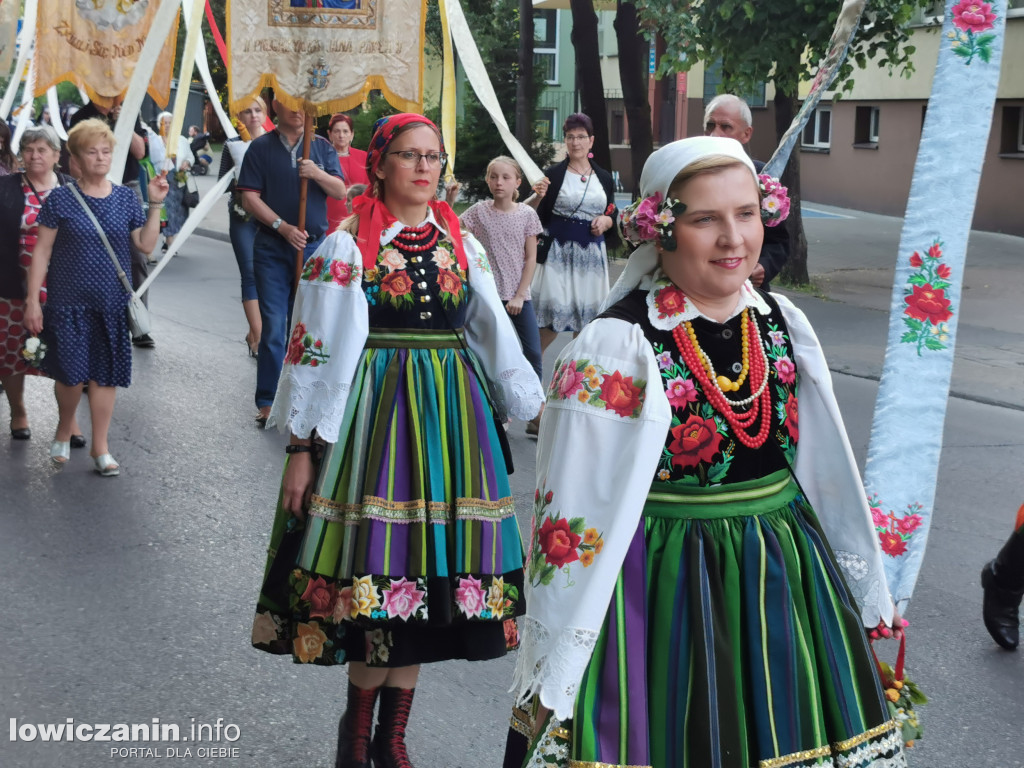 Procesja przeszła Alejami Sienkiewicza
