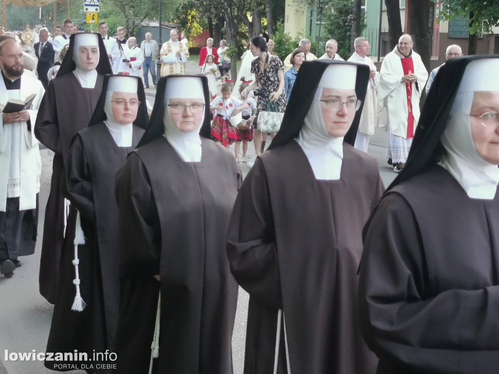 Procesja przeszła Alejami Sienkiewicza