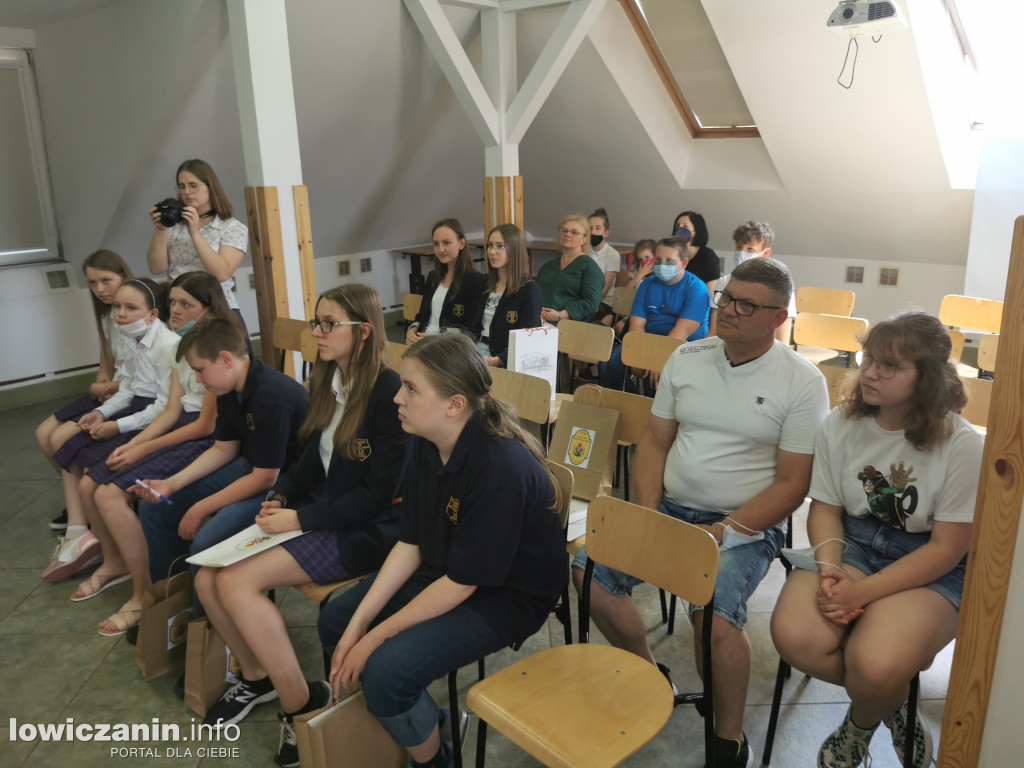 Pijarska nagrodziła za czytanie książek