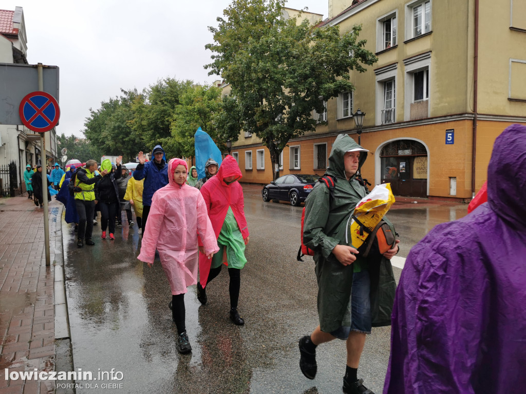Wyjście pielgrzymki z Łowicza