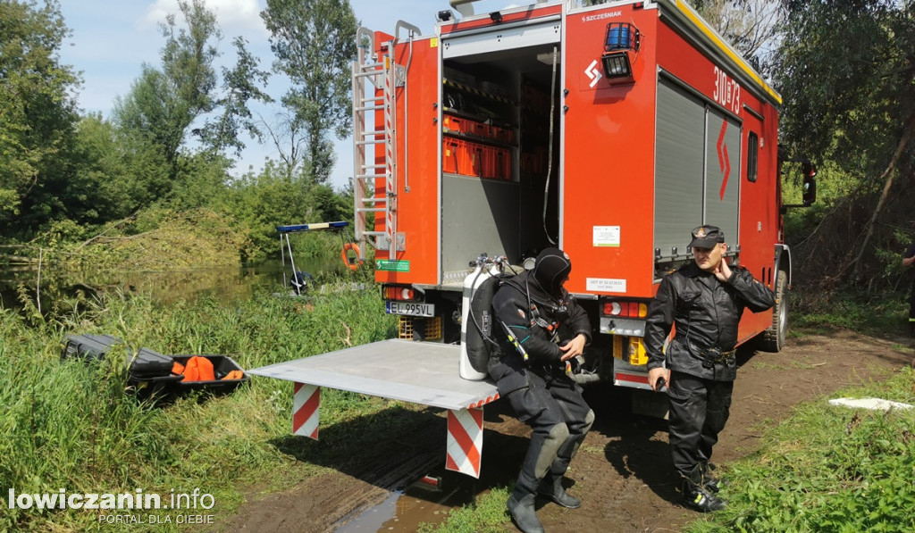 Poszukiwania 13-latka, który zginął pod wodą