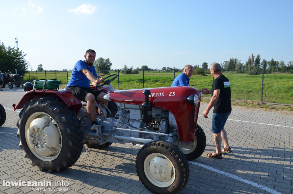 III Zlot Starej Motoryzacji w Zduńskiej Dąbrowie