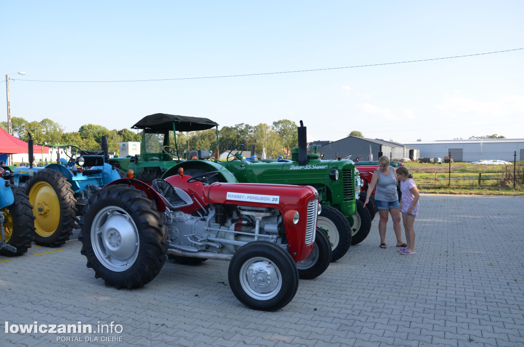 III Zlot Starej Motoryzacji w Zduńskiej Dąbrowie