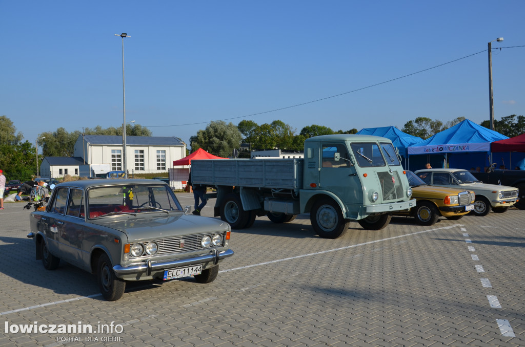 III Zlot Starej Motoryzacji w Zduńskiej Dąbrowie
