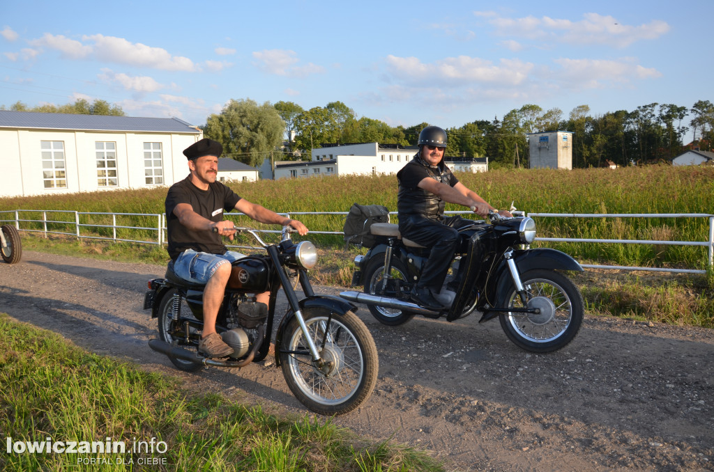 III Zlot Starej Motoryzacji w Zduńskiej Dąbrowie