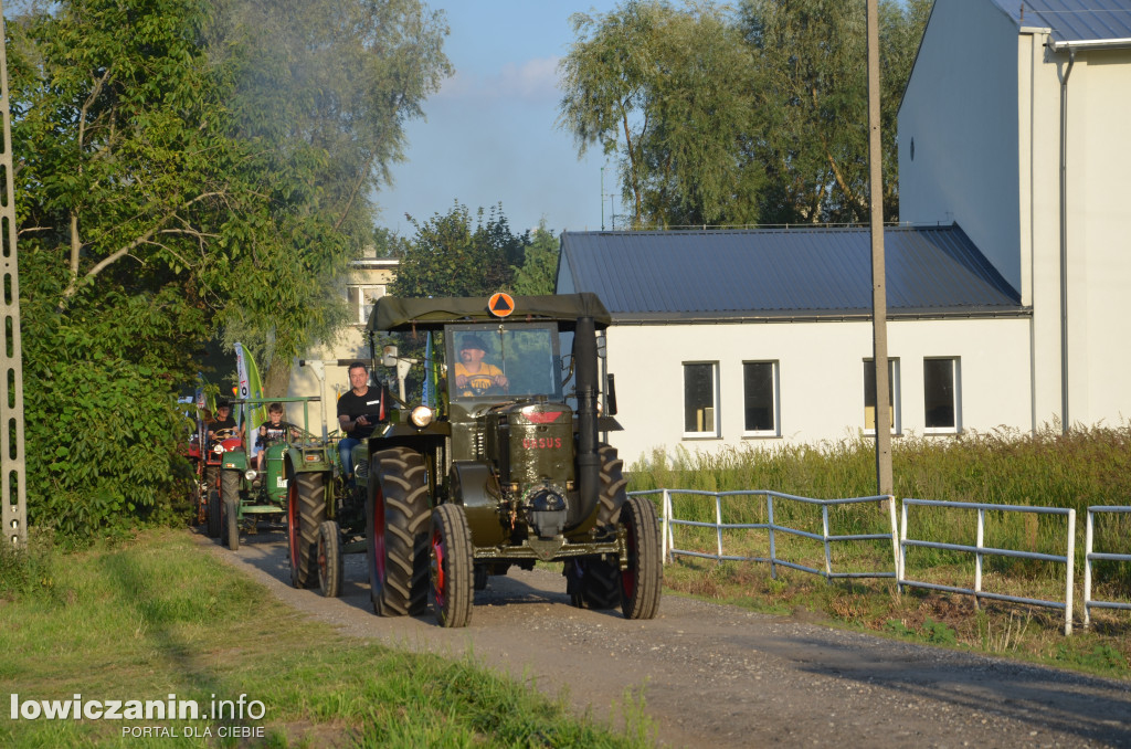 III Zlot Starej Motoryzacji w Zduńskiej Dąbrowie