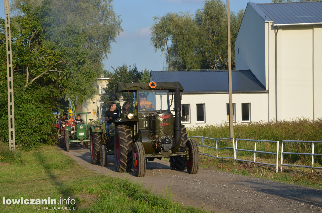 III Zlot Starej Motoryzacji w Zduńskiej Dąbrowie