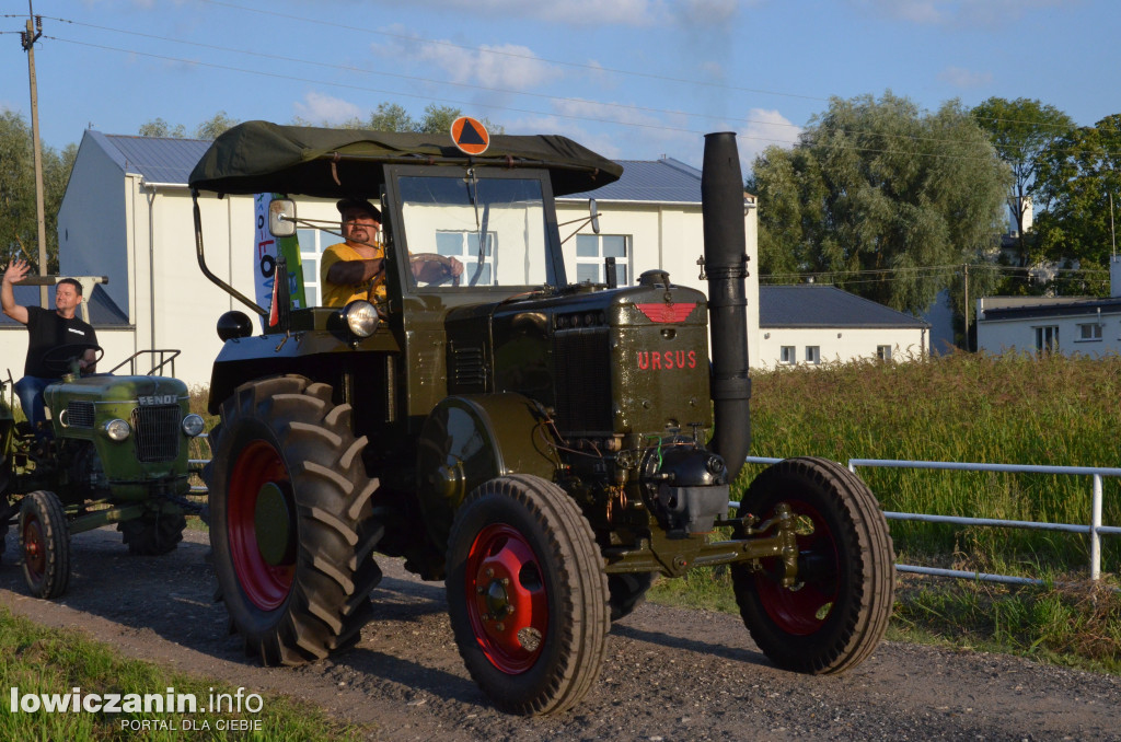 III Zlot Starej Motoryzacji w Zduńskiej Dąbrowie