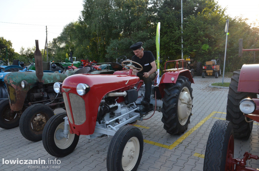 III Zlot Starej Motoryzacji w Zduńskiej Dąbrowie
