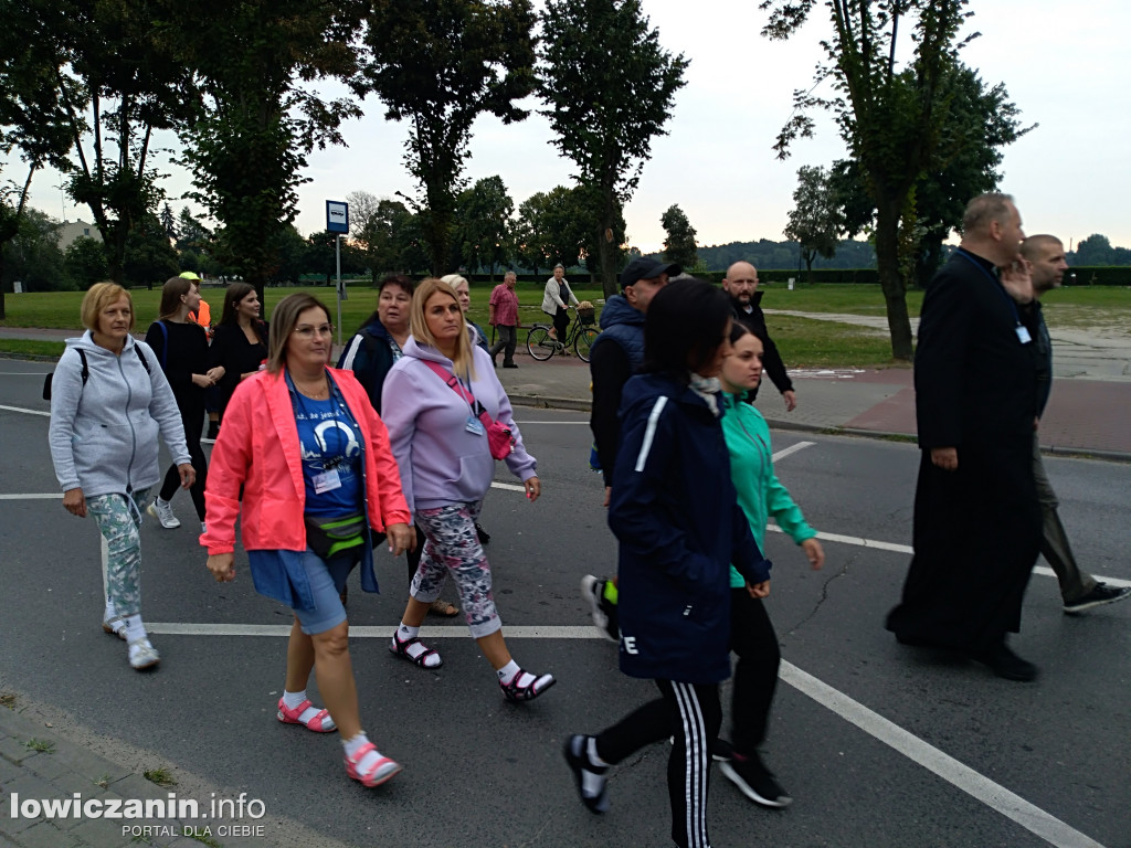 Pielgrzymka z Głowna już w drodze na Jasną Górę