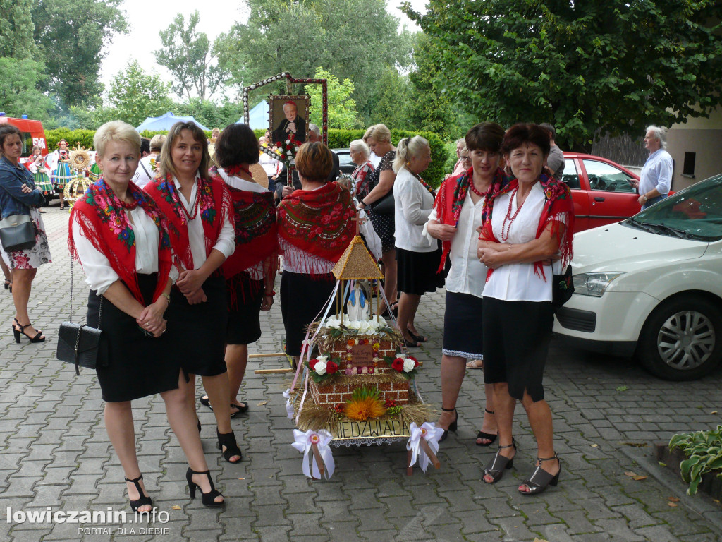 Dziękowali za plony w łowickiej katedrze