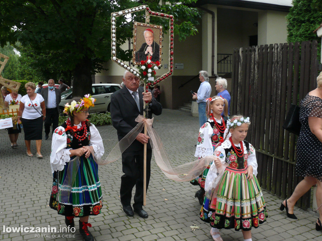 Dziękowali za plony w łowickiej katedrze