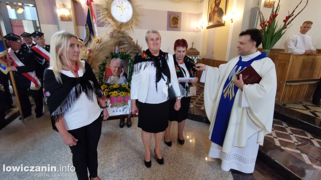 Dożynki i odpust w Bobrownikach