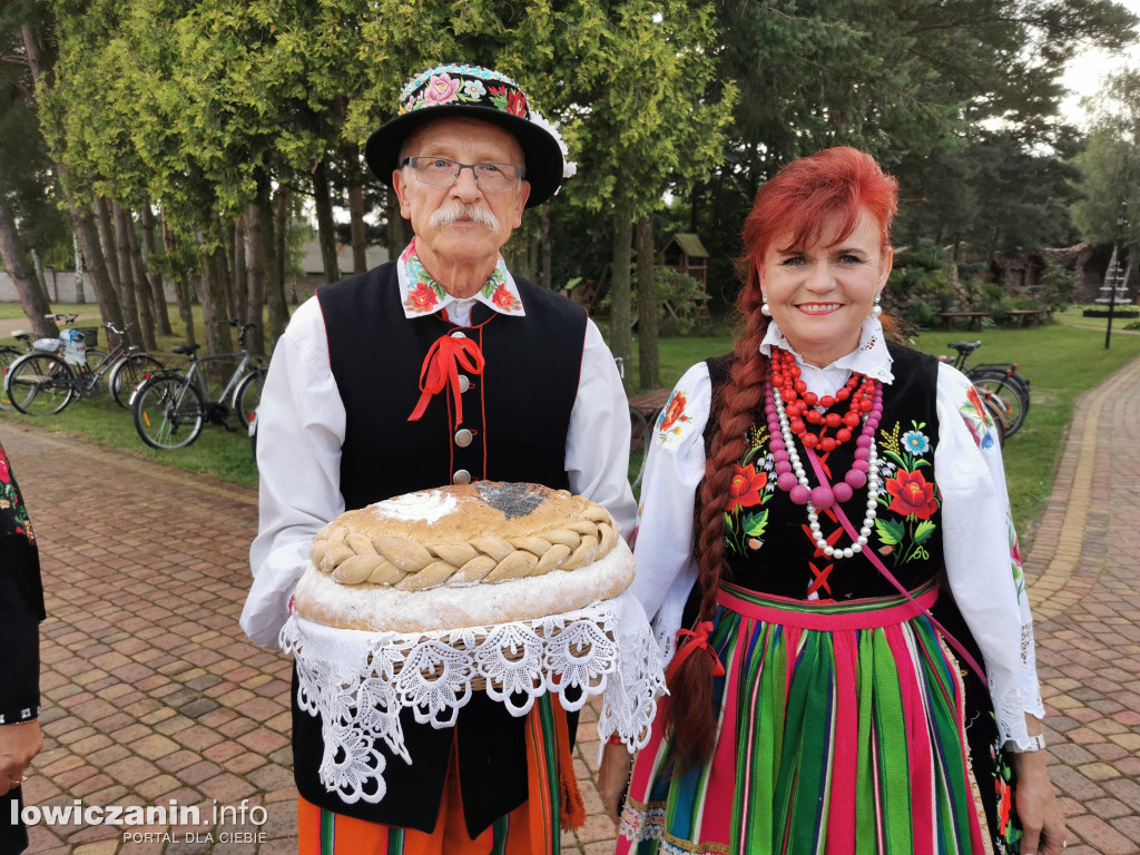 Dożynki i odpust w Bobrownikach