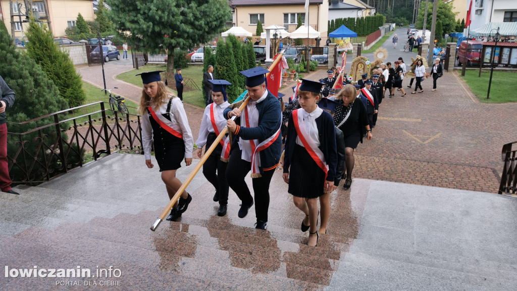 Dożynki i odpust w Bobrownikach