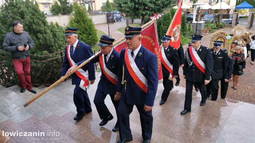 Dożynki i odpust w Bobrownikach