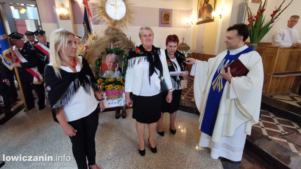 Dożynki i odpust w Bobrownikach