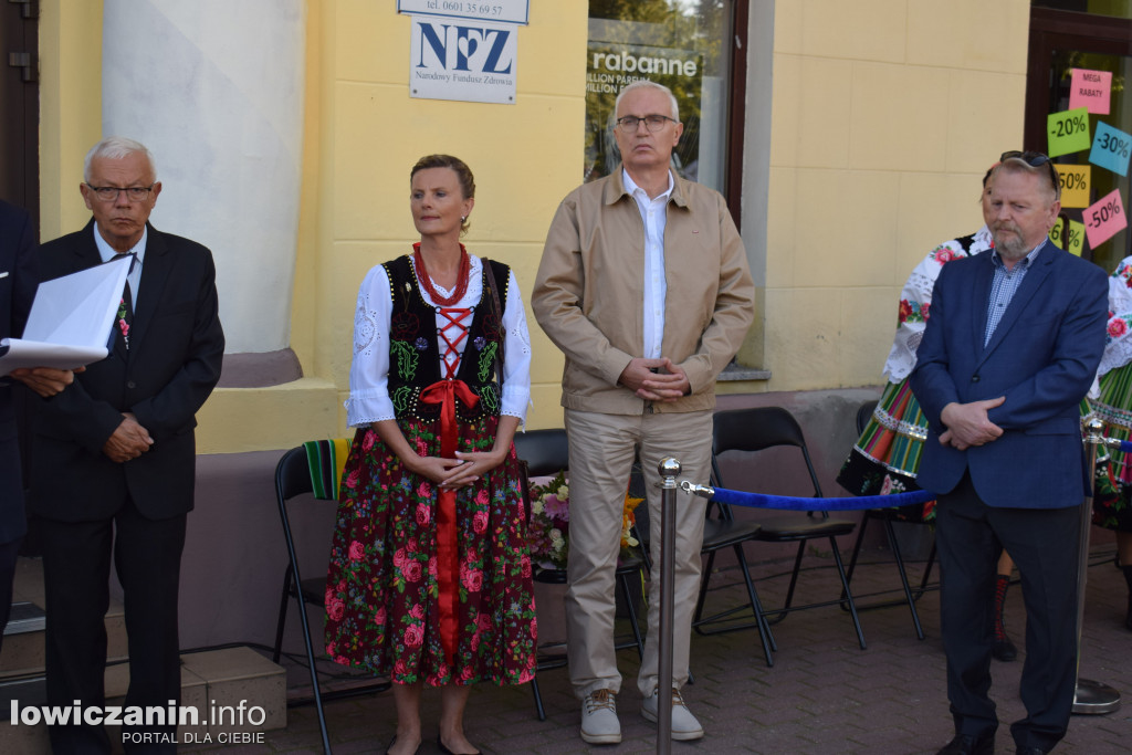 Odsłonięcie Gwiozd Łowickich