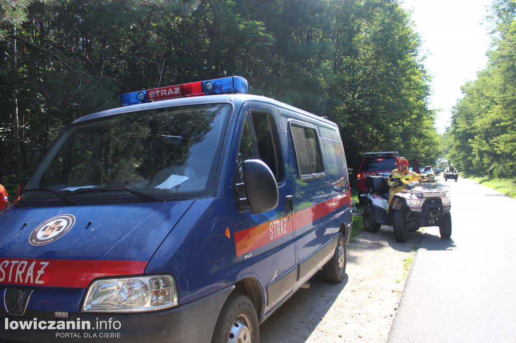 25 zastępów straży na Guźni