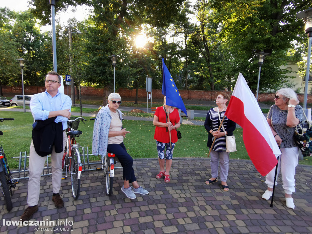 Protest w obronie wolnych mediów