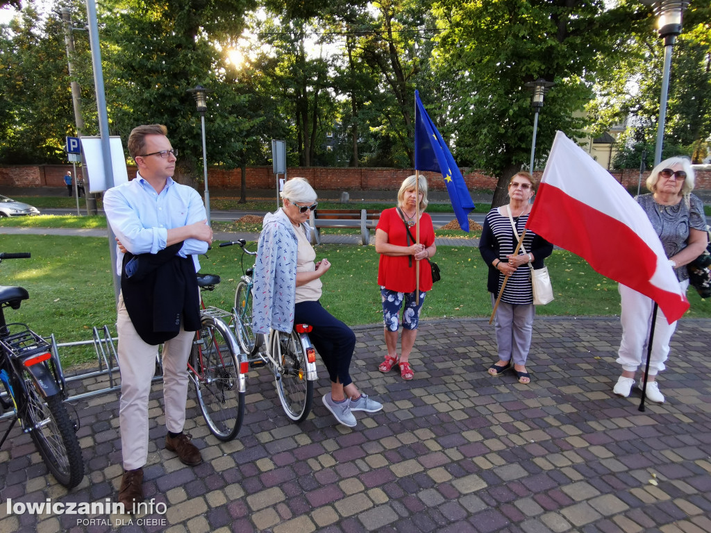 Protest w obronie wolnych mediów