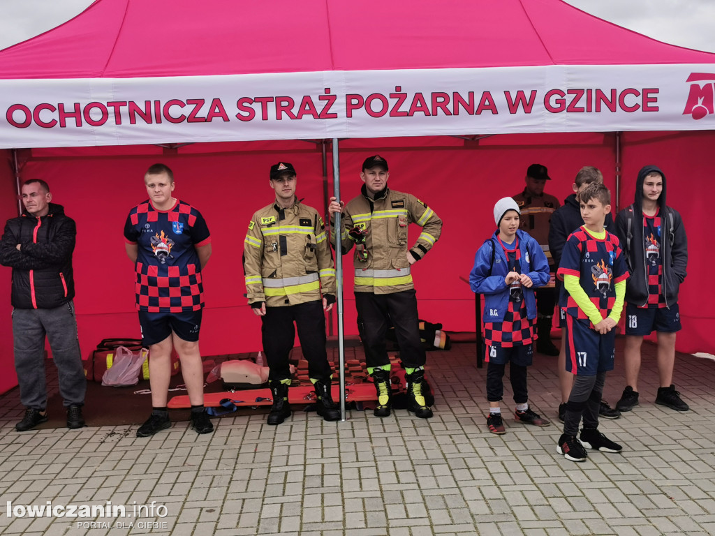 Trwa piknik przy OSP Gzinka