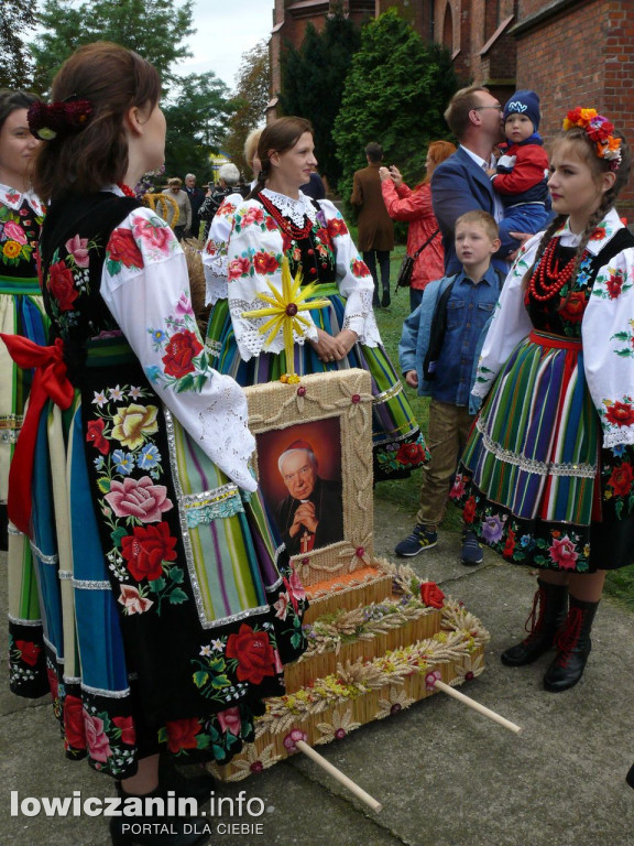 Dożynki w zduńskiej parafii