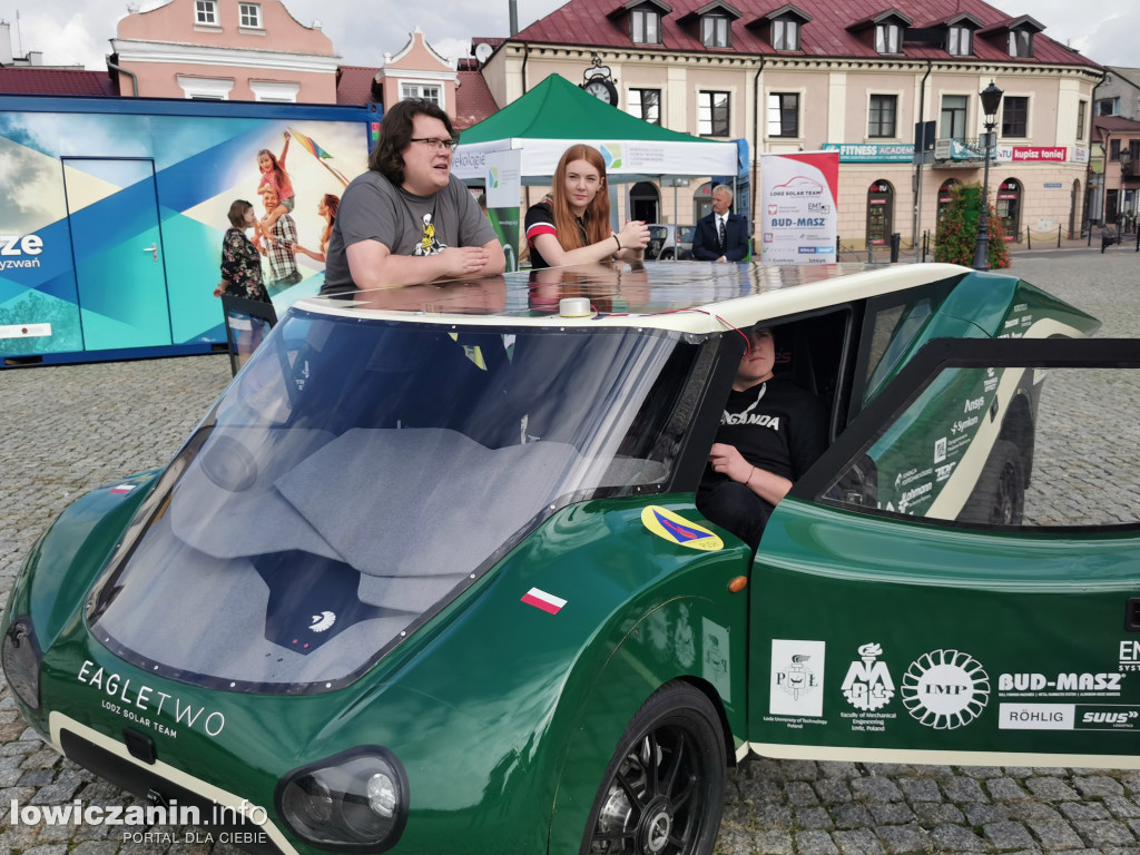 Piknik Czyste Powietrze na Nowym Rynku w Łowiczu