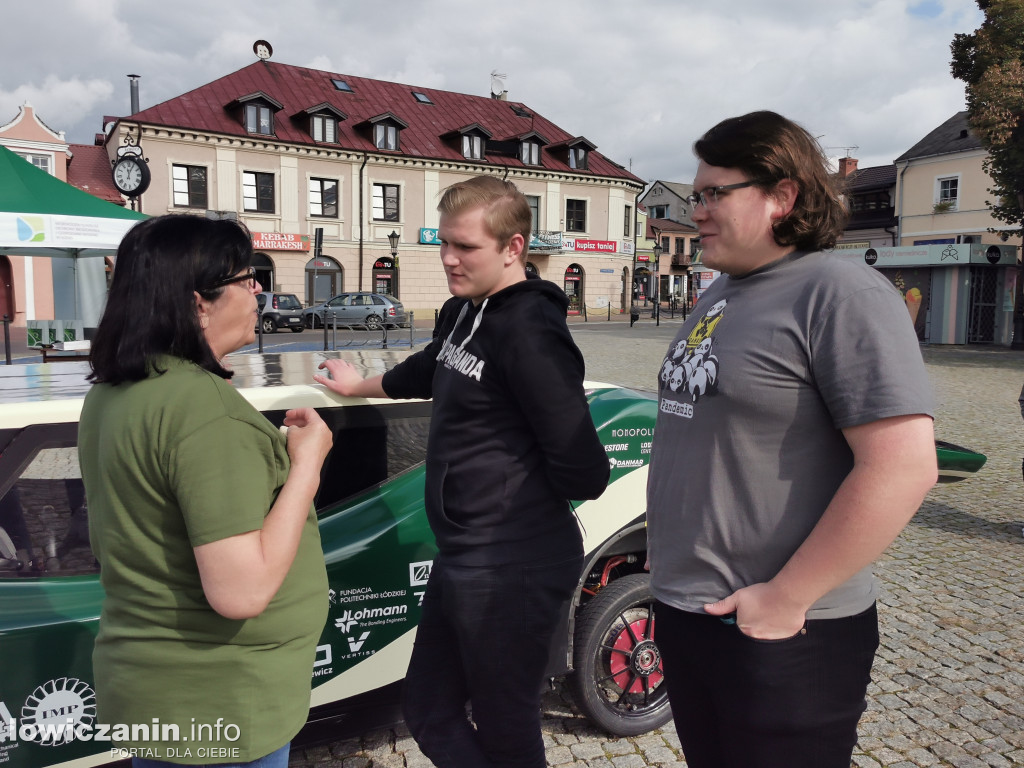 Piknik Czyste Powietrze na Nowym Rynku w Łowiczu