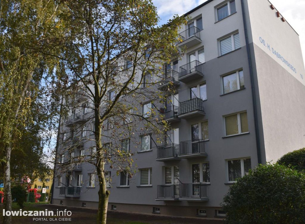 Docieplenie bloku nr 10 na Dąbrowskiego