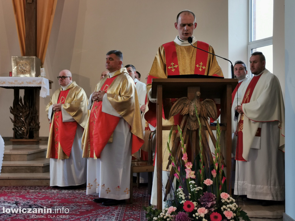 Obłóczyny alumnów w WSD Łowicz