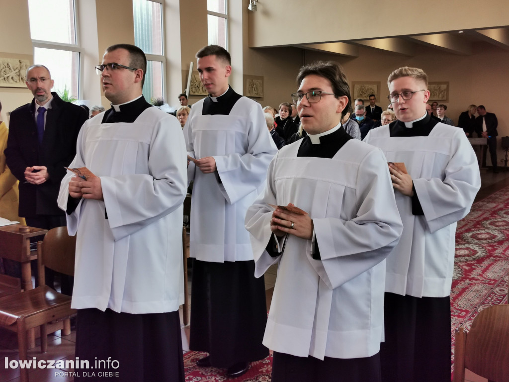 Obłóczyny alumnów w WSD Łowicz